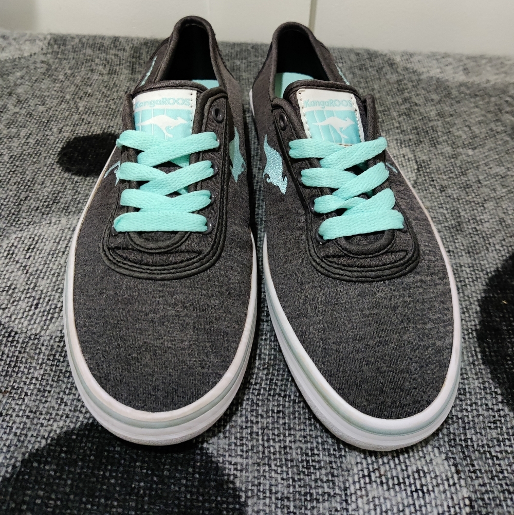 KangaROOS Canvas Sneakers Charcoal Grey Aqua Lace-Up Women’s 6.5 - Picture 3 of 8